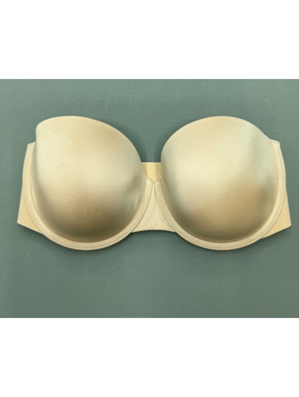Spanx Strapless Nude Bra 36DD Smooth Underwire Support